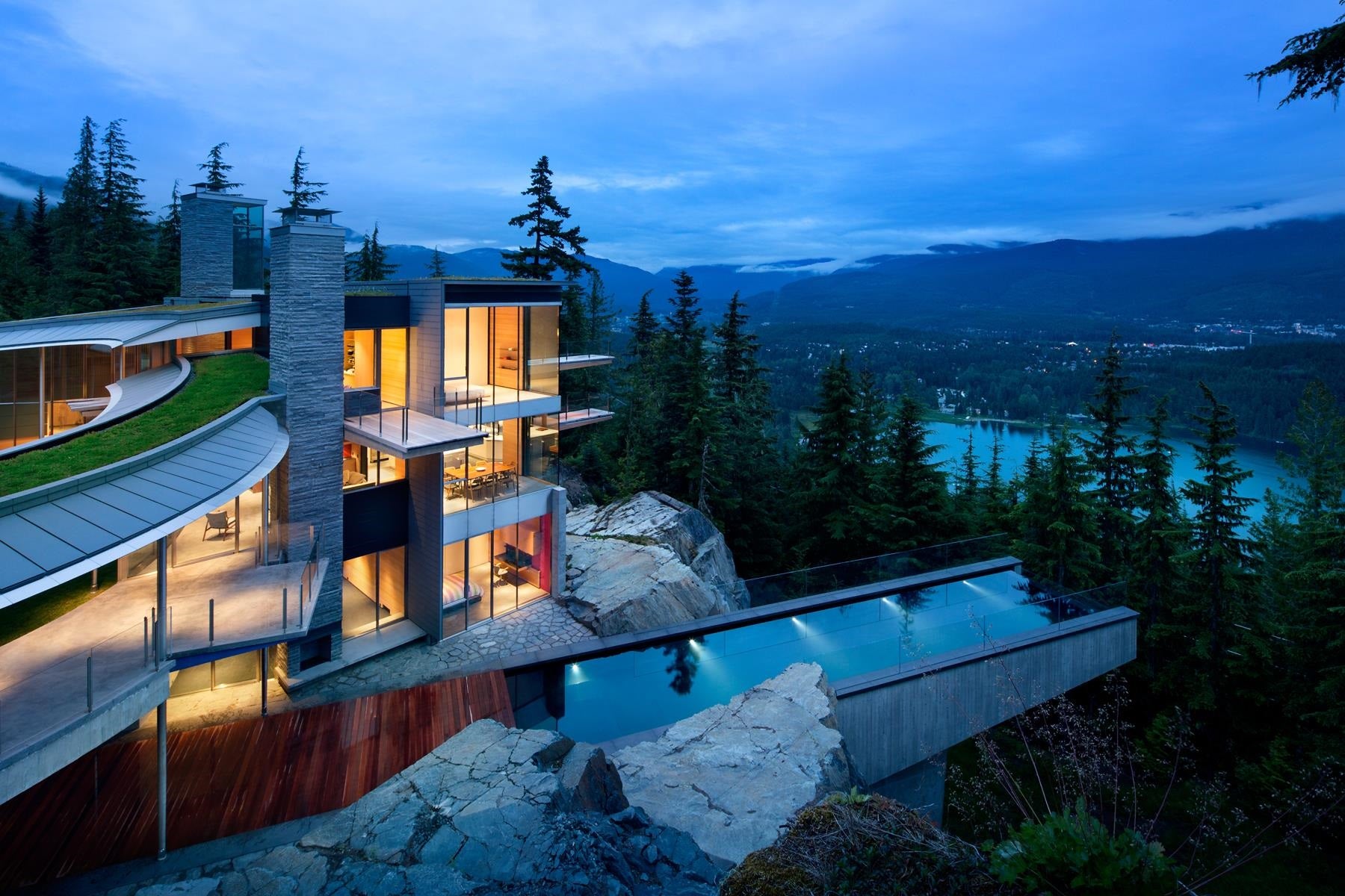 , BC luxury properties for sale