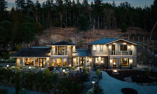 Luxury real estate for sale in Salt Spring Island, British Columbia, Canada
