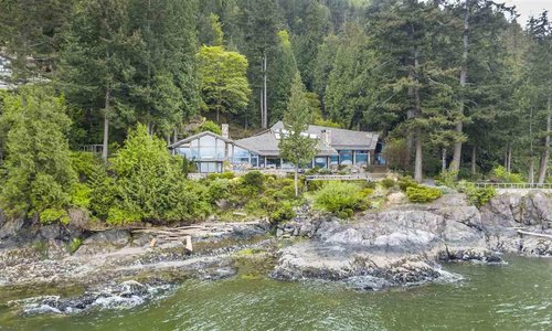 Luxury real estate for sale in Bowen Island, British Columbia, Canada